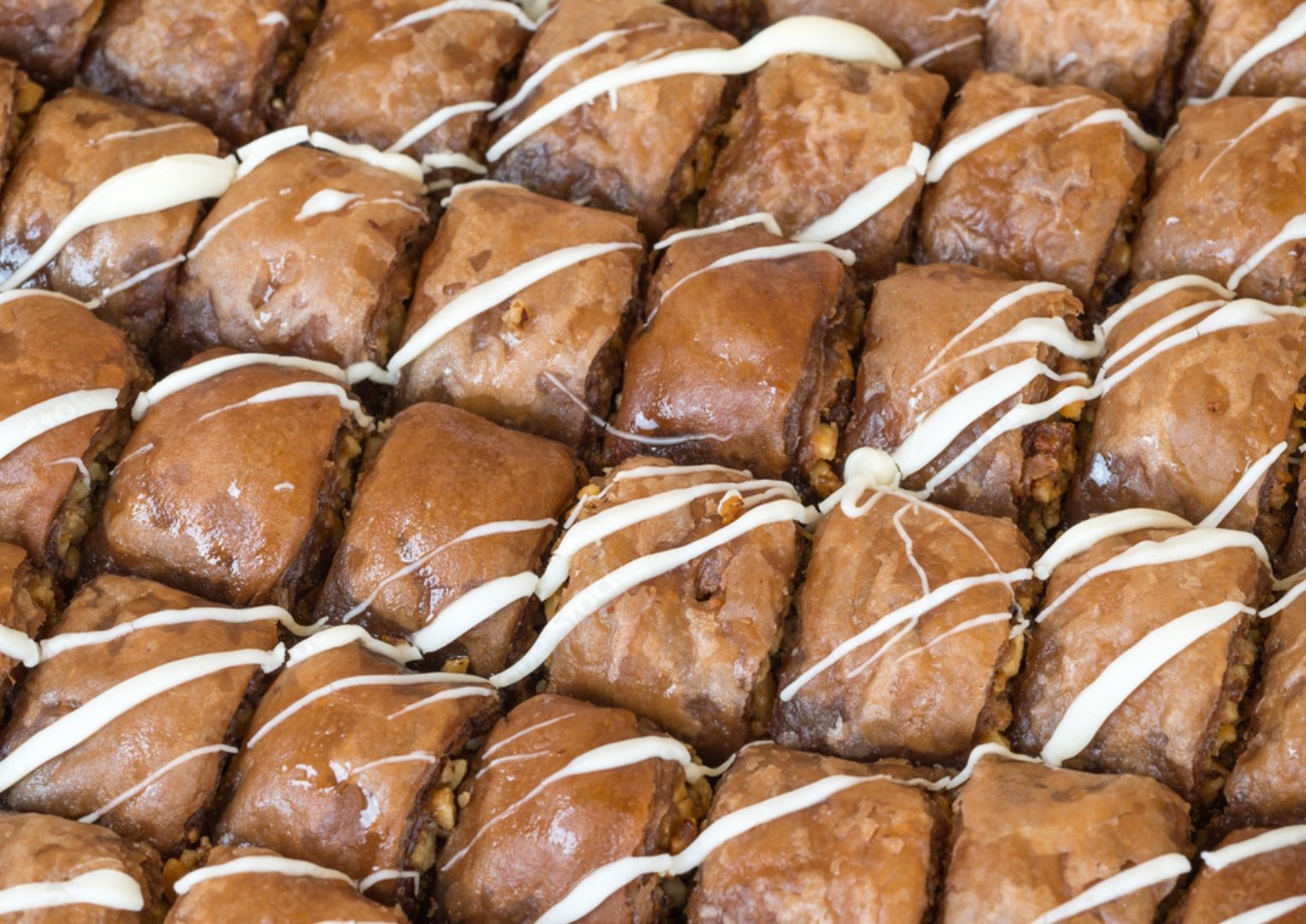 Chocolate Square Baklava - THE BAKLAVA BOX