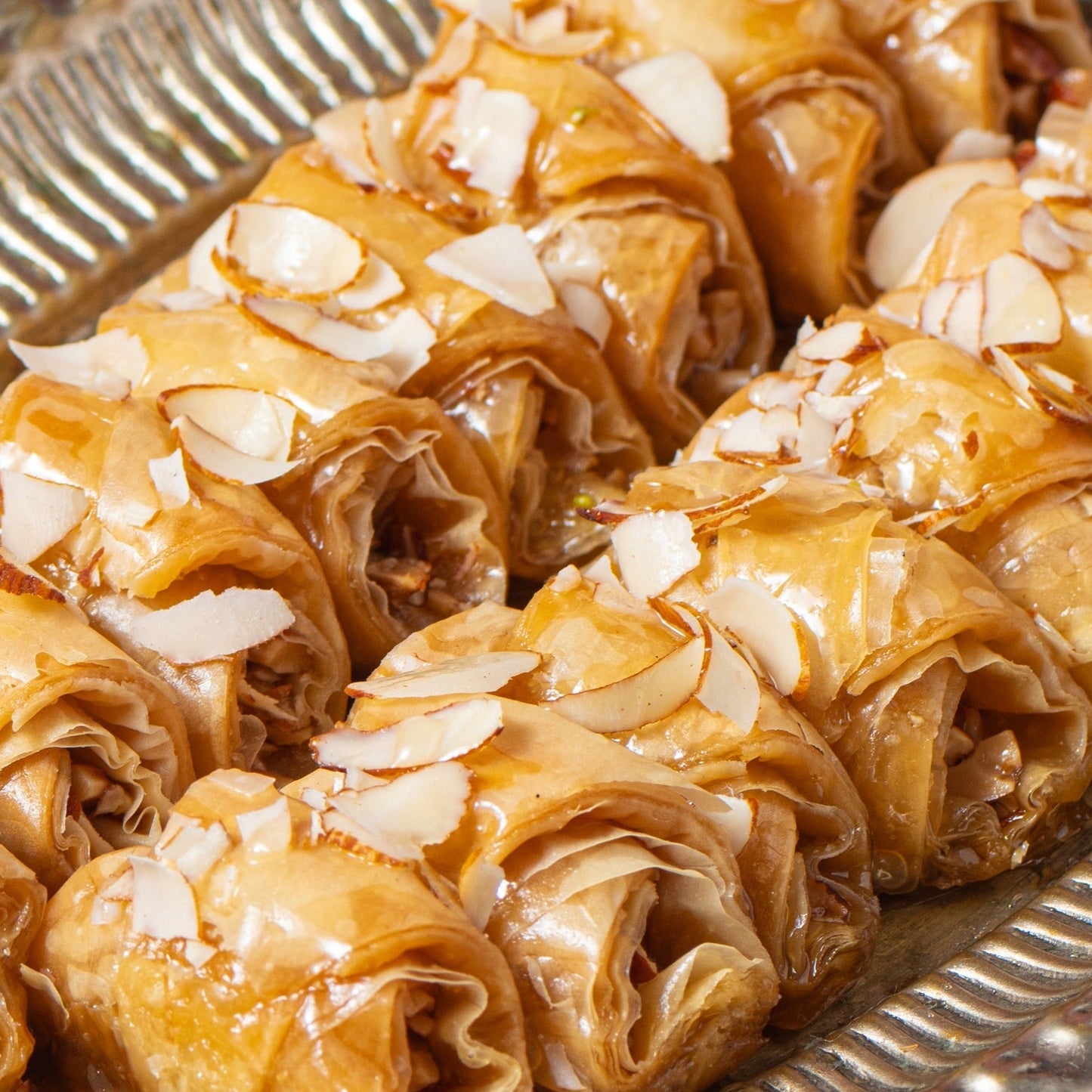 Crossole Baklava - THE BAKLAVA BOX