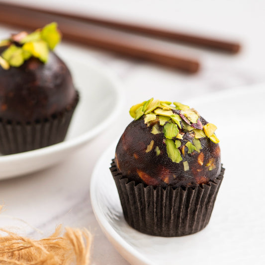 Healthy Date Ball Ladoo (20 pieces) - THE BAKLAVA BOX