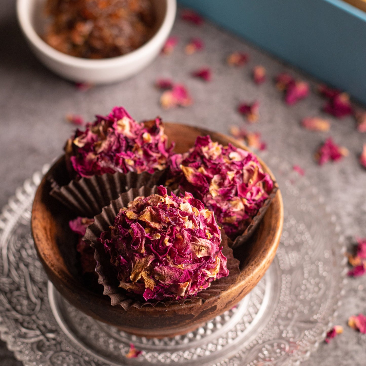 Rose Petal Laddu (400gm) - THE BAKLAVA BOX