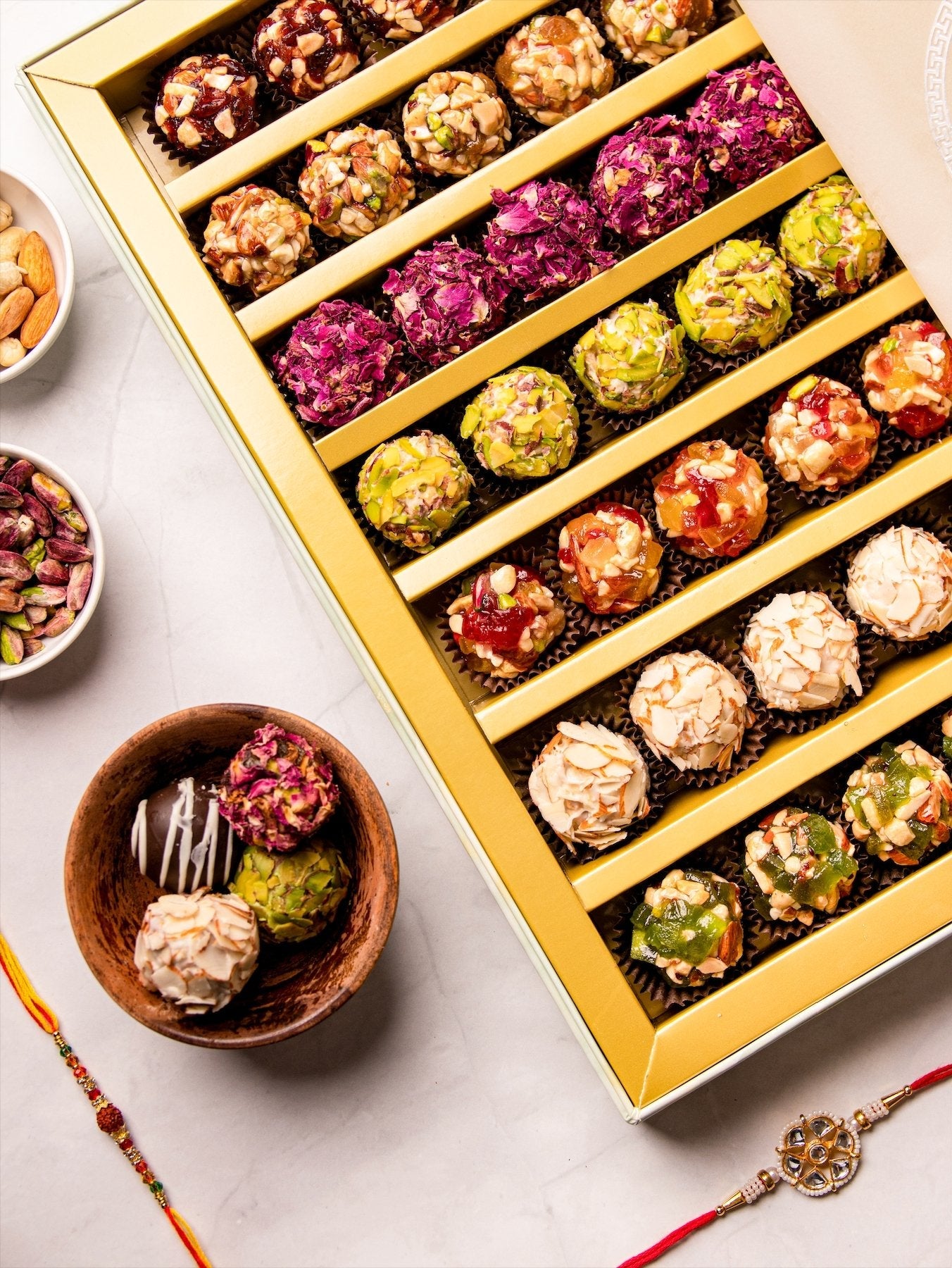 Royal Vega Box (1 kg) - Laddoos- Diwali premium gifting - THE BAKLAVA BOX